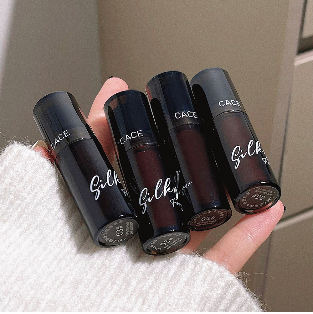 CACE White Tea Mocha Matte Lip Mud Affordable for Students, smooth and color-enhancing Lip mud matte matte wholesale Application Scenario