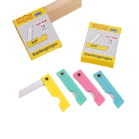 Plastic shell folding knife boxed four-color student portable pencil sharpener express box knife factory wholesale