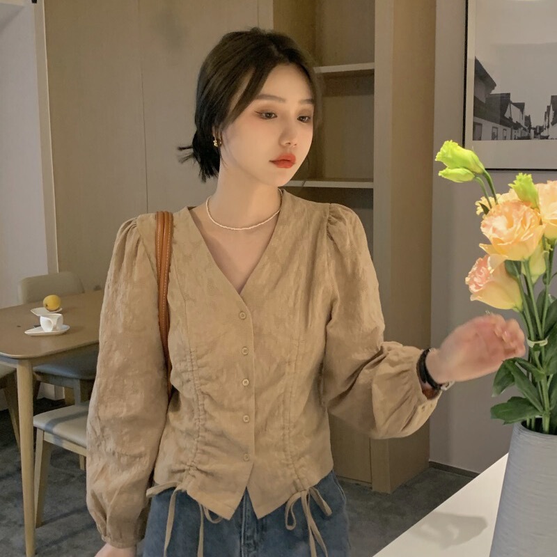 2025春秋季长袖衬衫女装设计感小众新款法式气质别致V领短款上衣|undefined