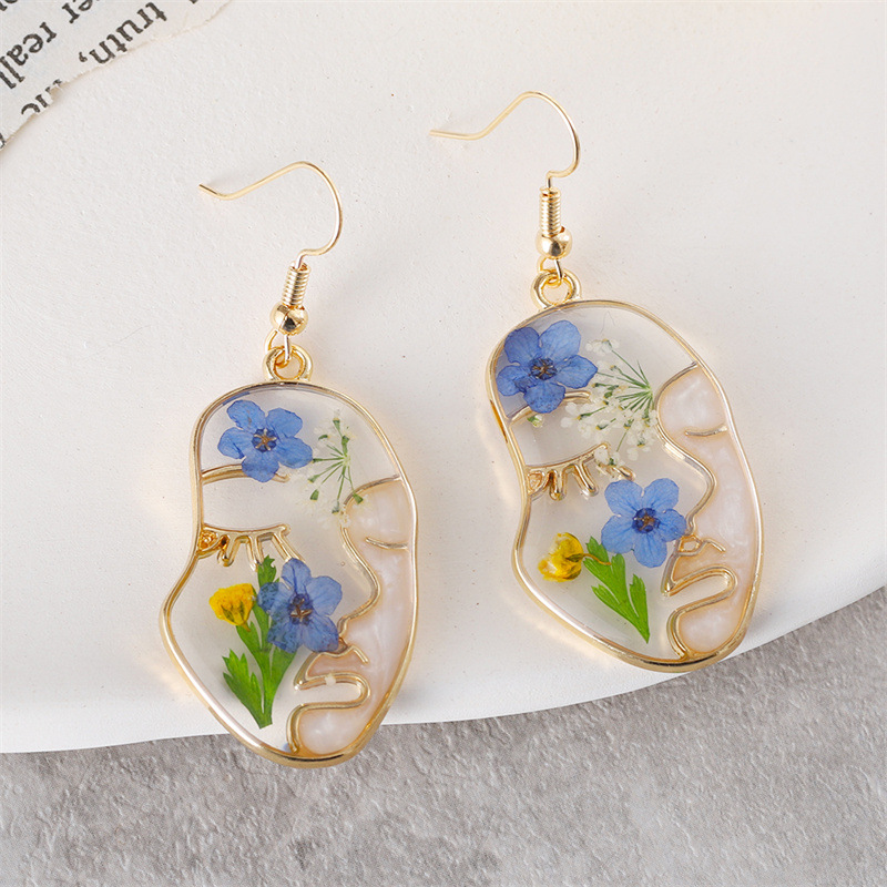 Geometric, Flower Pattern 1 Pair Simple Style Geometric Flower Epoxy Plating Zinc Alloy Drop Earrings