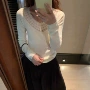 沙河秋季v领修身针织衫