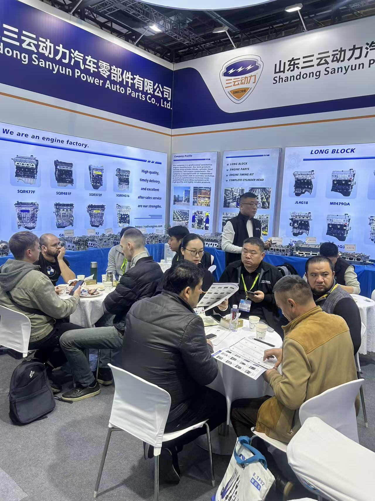 Automotive Engine Manufacturing and Supply: 1Zz 3Zz-Fe 1.8L 4-Cylinder Engine Assembly Suitable for Toyota