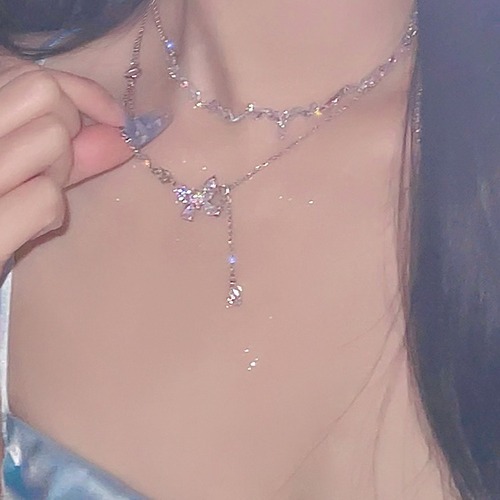 New Korean Droplet Butterfly Necklace for Women, Lightweight and Unique Cluster Chain Design, Summer Citrine Lock Chain, Fairylike