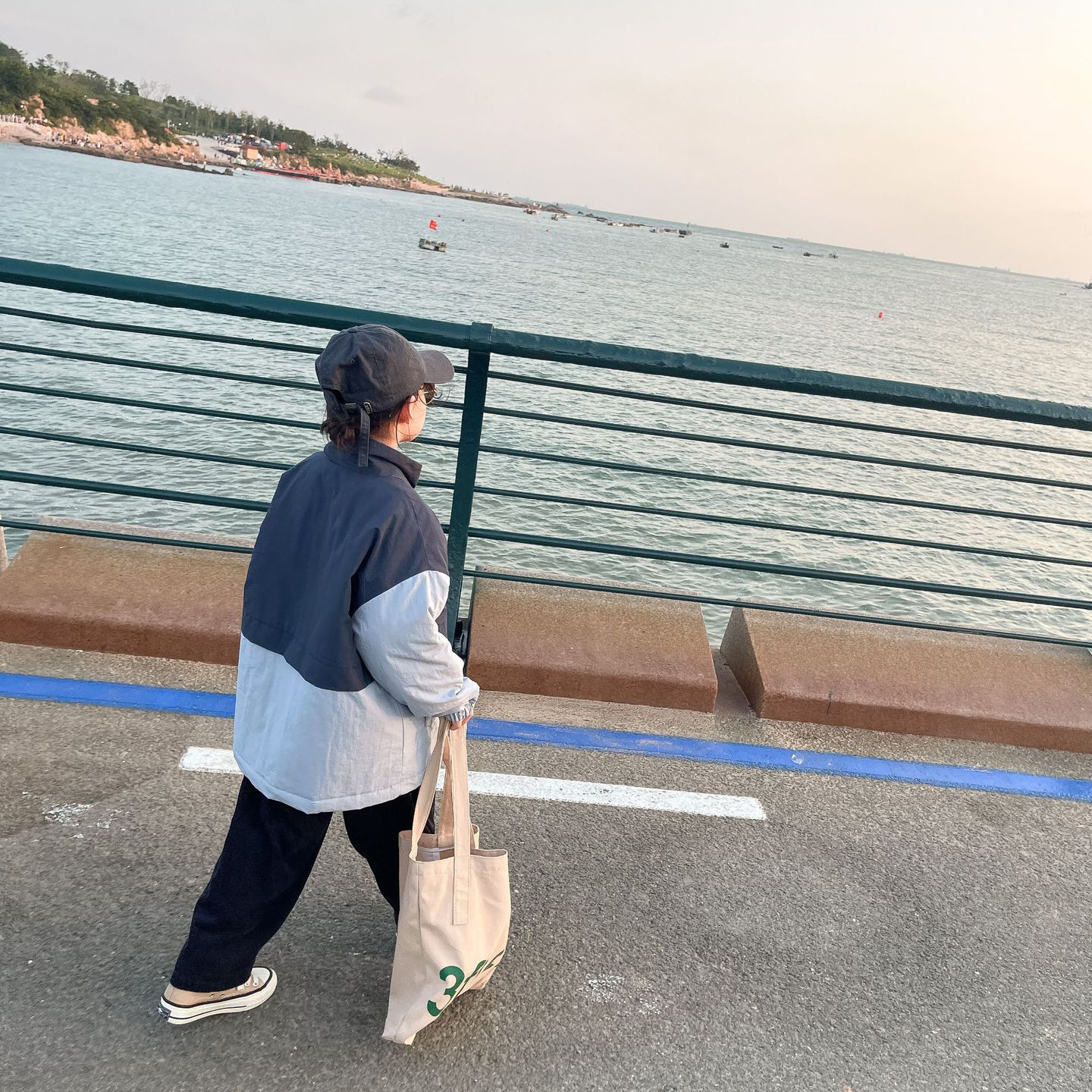 (2개) 소녀 충전 재킷 겨울 어린이 착용 소년 소녀를위한 느슨한 일본 명암 색상 스티칭 재킷