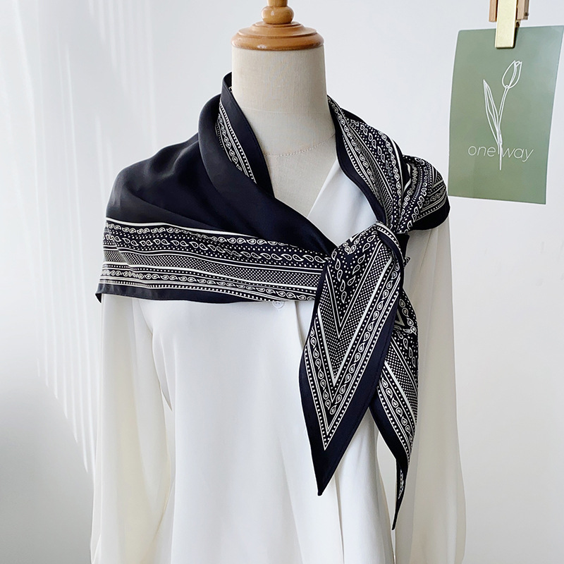 Toalla triangular delgada de sarga de moda coreana de primavera y verano