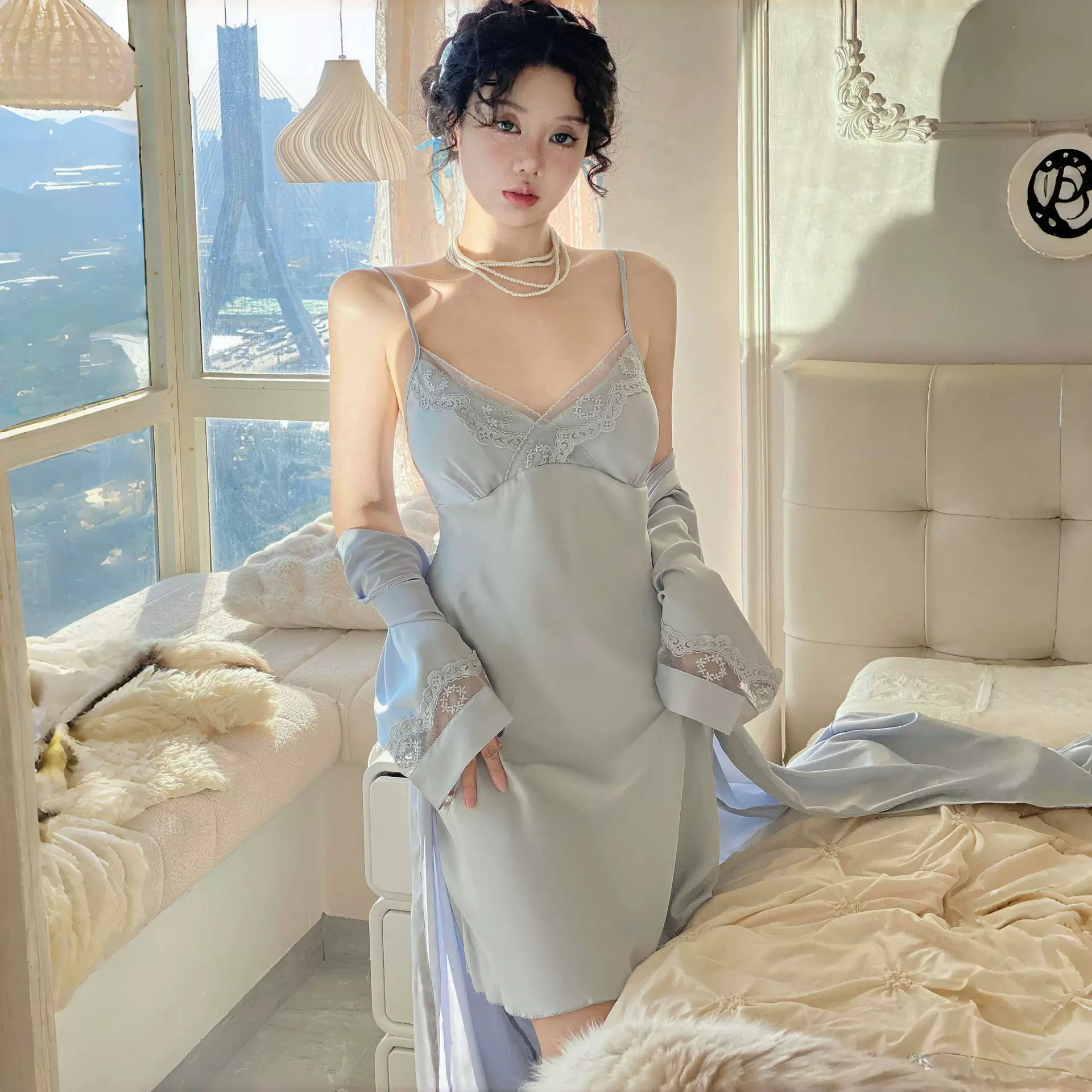 新款冰丝绸薄款睡裙性感诱惑缎面睡衣女夏季春秋带胸垫情趣居家服