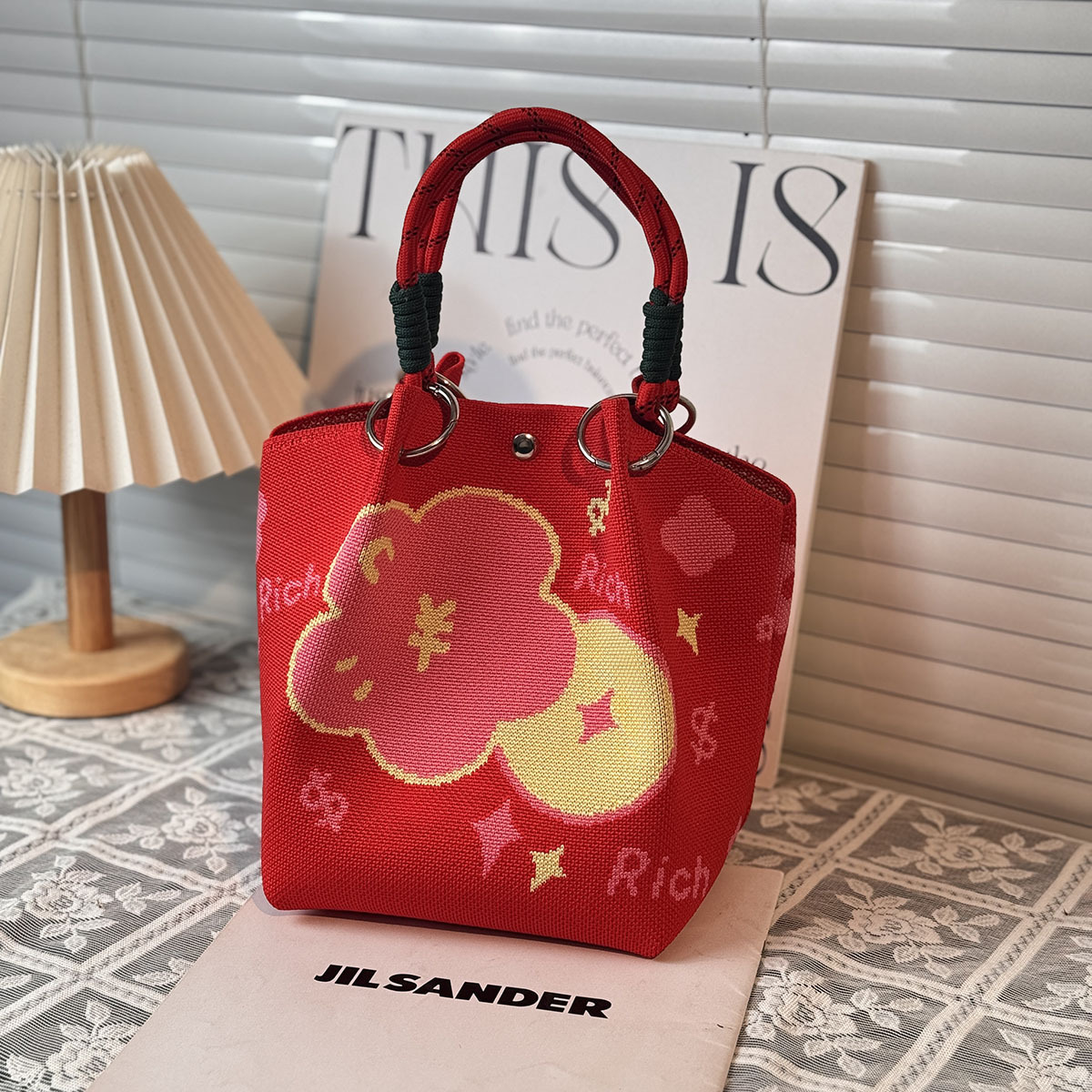 ニットハンドバッグ、ニッチデザインバケットバッグ、トートバッグ、ハンドバッグ、カジュアルで多用途なショルダーバッグ、ニットポータブルバッグ