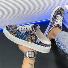 ����Ь�п��ļ�С�ڳ����˶�͸����Ь��ʿ�ٴ��޺��һ�ŵŰ���Ь
