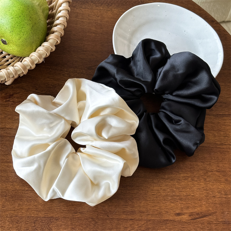 29g Weight Hair Tie Hair Accessories Type 1 Piece Quantity Casual, Holiday, Street Occasion satin Material Solid Color Pattern All Seasons Season Women's Gender Elegant, Lady, Advanced Sense Style Elegant Lady Advanced Sense Women's Solid Color Satin Hair Tie 6