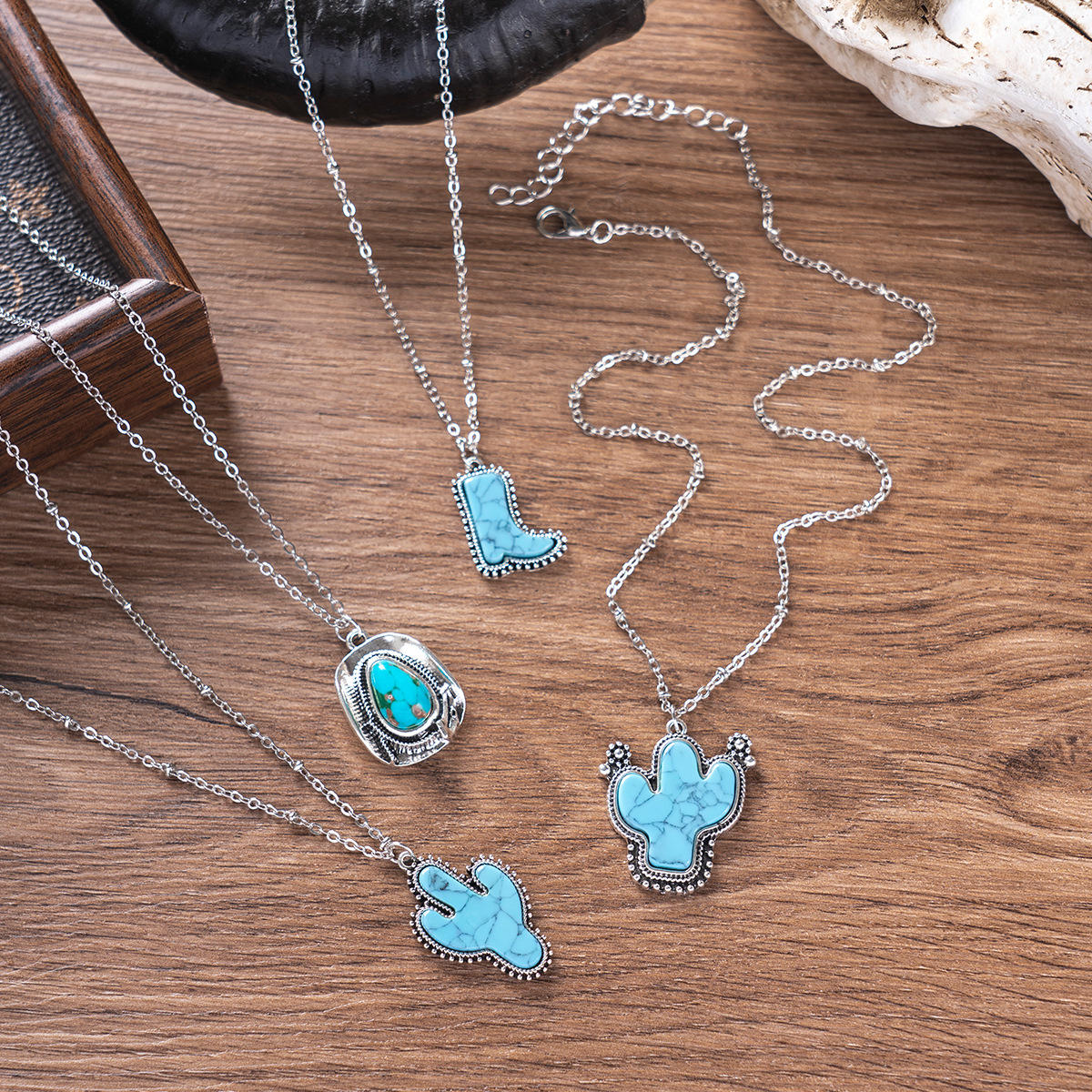 16g Weight Alloy Pendant Material Pendant Necklace Classification Alloy Chain Material Retro Cactus Alloy Cable Chain Pendant Necklaces Wholesale