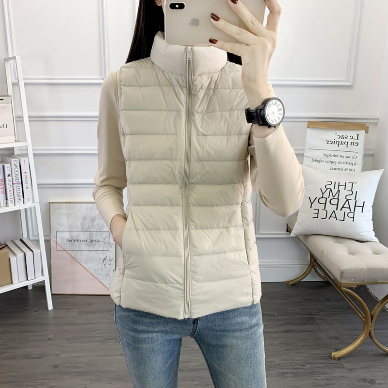 Autumn and winter outdoor down vest for women, short stand collar, slim and light, warm white duck down vest
