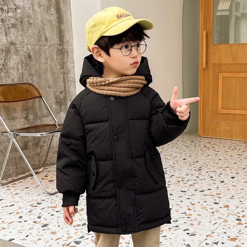 Abrigo acolchado de algodón para niños de invierno engrosado cálido de longitud media estilo occidental ropa para niños abrigo acolchado de algodón para niñas para niños medianos y pequeños