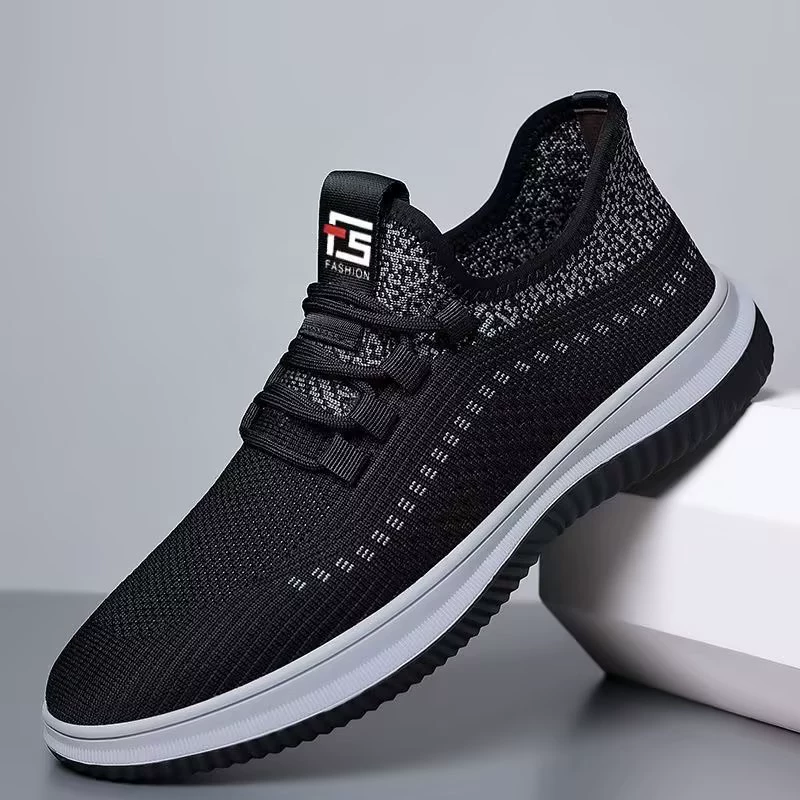 Breathable casual footwear for leisure, comfortable universal sports shoes