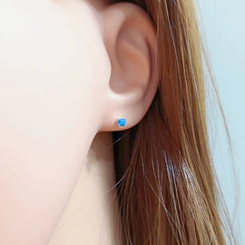 耳钉;项链;戒指