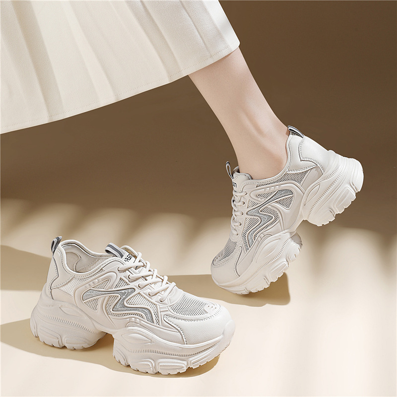 Giày sneaker nữ đế dày trắng mùa hè 2025 đế mềm thoáng khí — JST 1826-2 màu đen, JST 7142m bạc, JST 7009-1 xám xanh, JST 1826- 2m Trắng