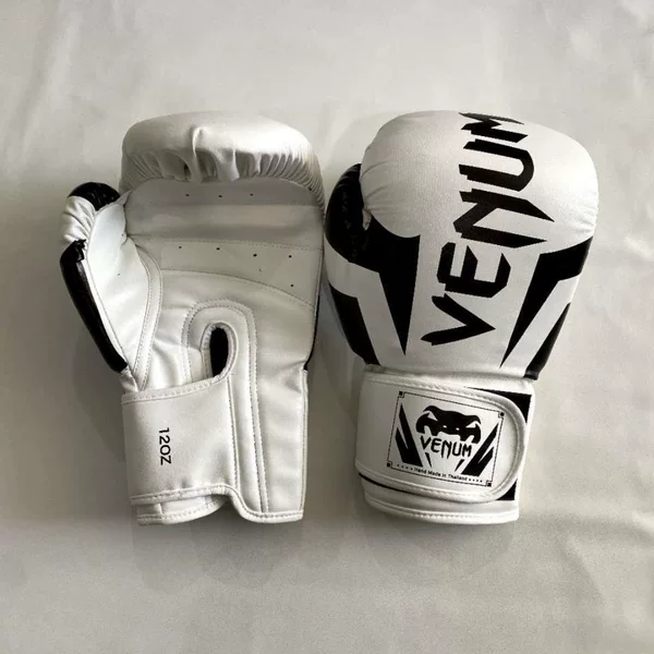 Adult boxing gloves, unisex, for combat sports, sandbag training, and boxing matches; professional-grade boxing gloves; children's boxing gloves; boxing glove factory