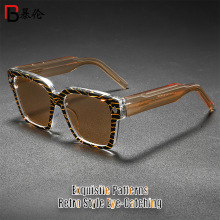 ���ŷ���ʱ�н��ĳ����ɹ̫���� ���Գ�����Ůͨ������ī��28006