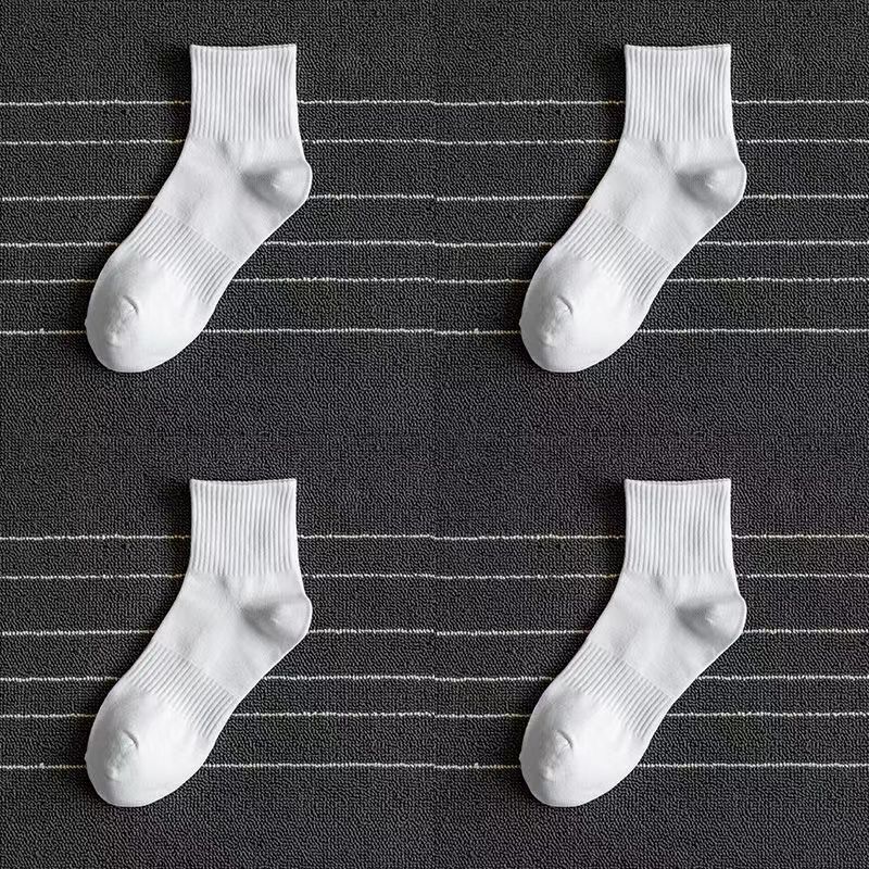 黒と白のファッションの靴下の女子学生のストッキングの綿の靴下は春と秋の季節の女子学生の靴下の諸及び靴下業の女性の靴下の秋を卸売りします。|undefined