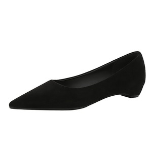 c Korean version low heel professional women's shoes with pointed toe, shallow mouth, high-end feel, suede temper