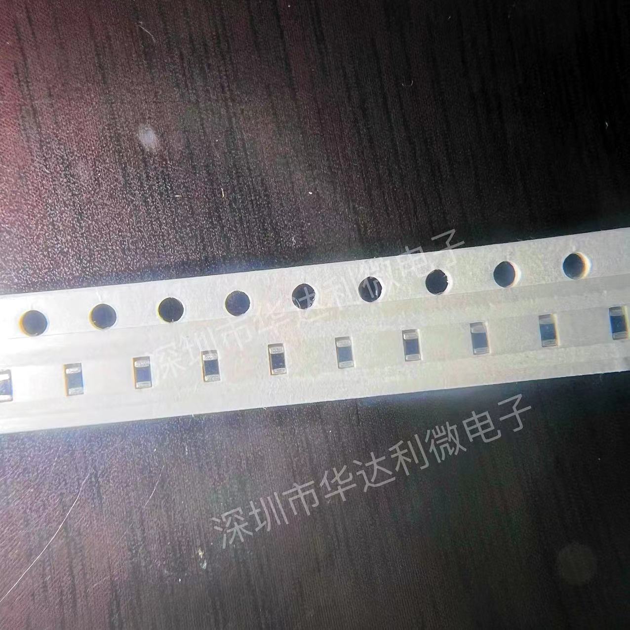 贴片电容C2012X5R0J106K 0805 106K 10uf 6.3V 原装现货