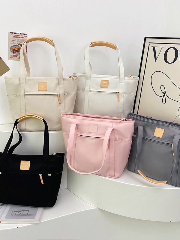 Bolso de mano simple de un solo hombro de gran capacidad en vivo Bolso diagonal de moda casual para mujer 2024