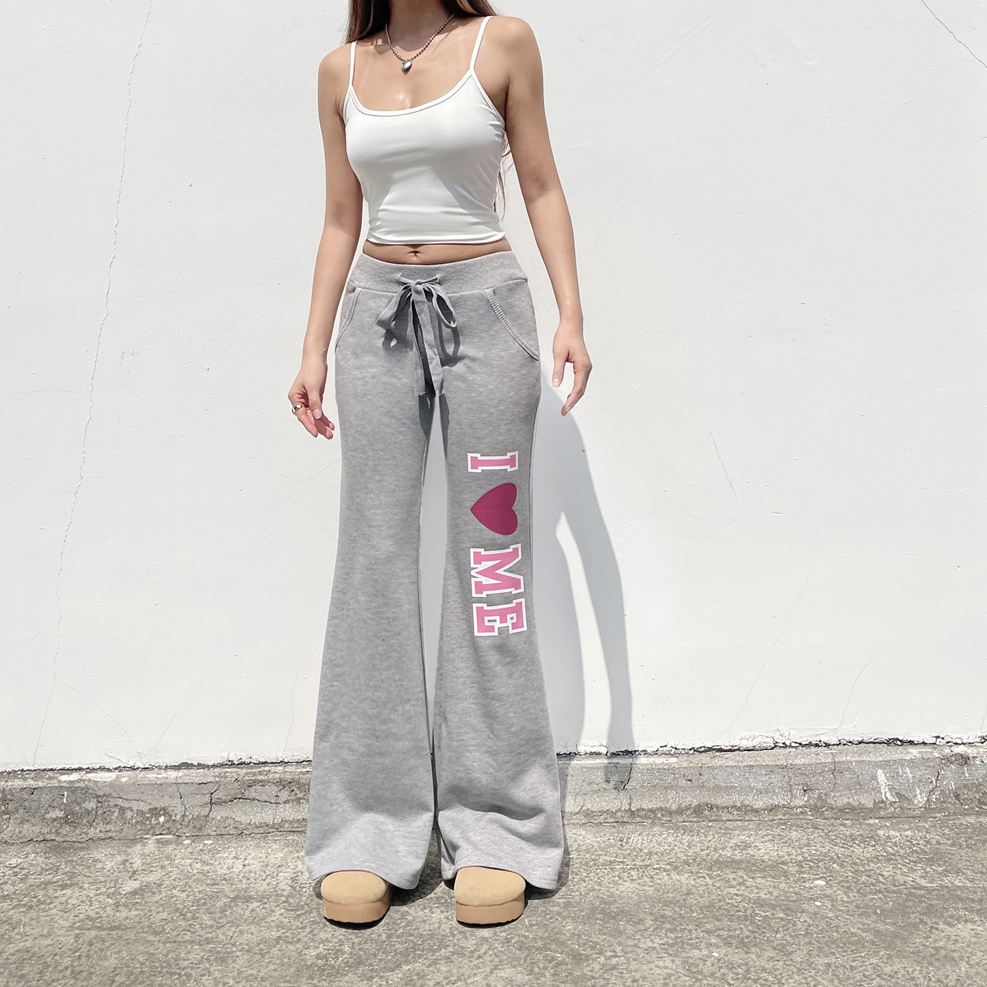 American Style Simple Letter Heart Print Loose Tie Casual For Women Early Autumn Versatile Sports Draped Sweatshirt Long_voghion.com