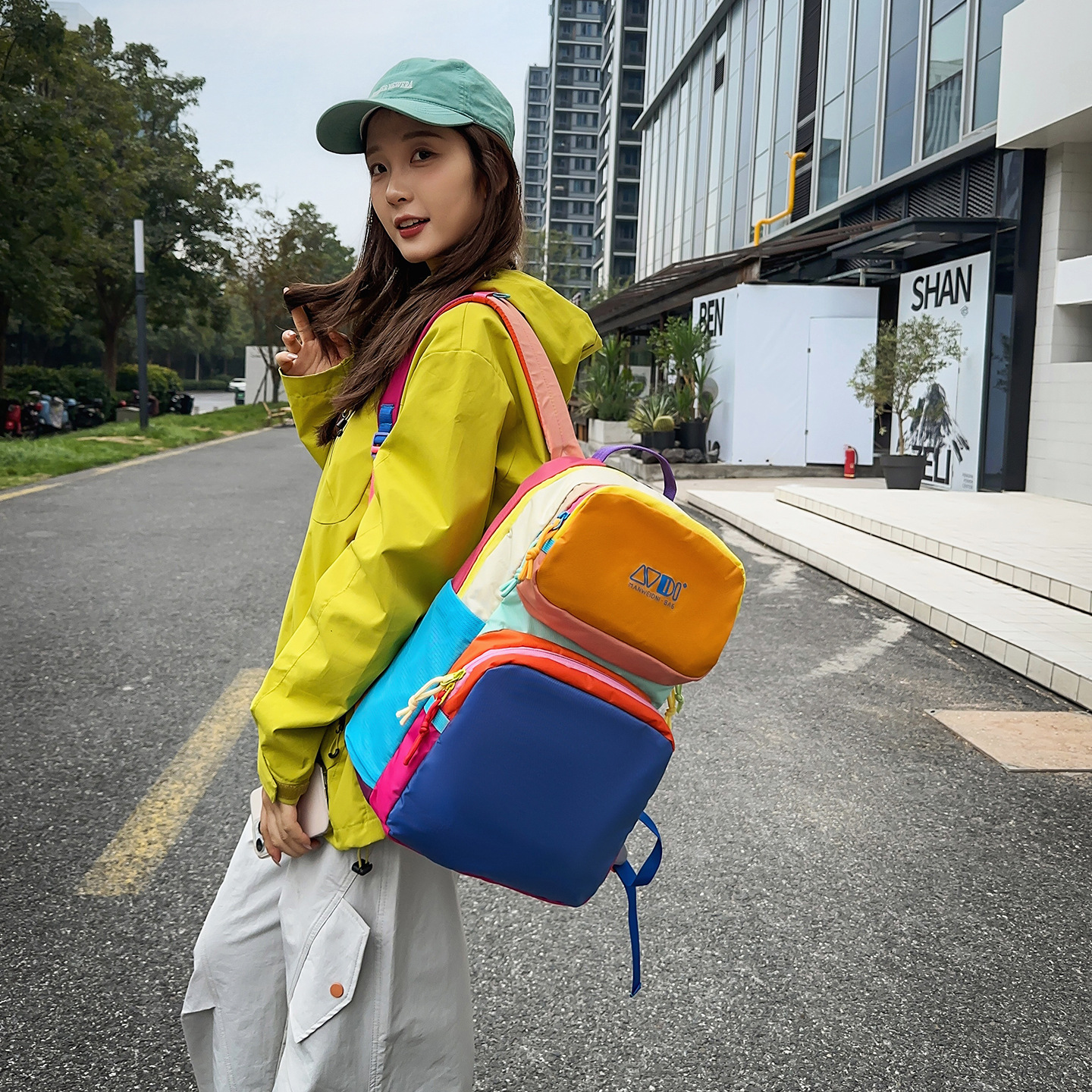 Otoño deportivo al aire libre montaña dopamina de gran capacidad mochila con cremallera intercalada multibolsillo 2025 nuevo