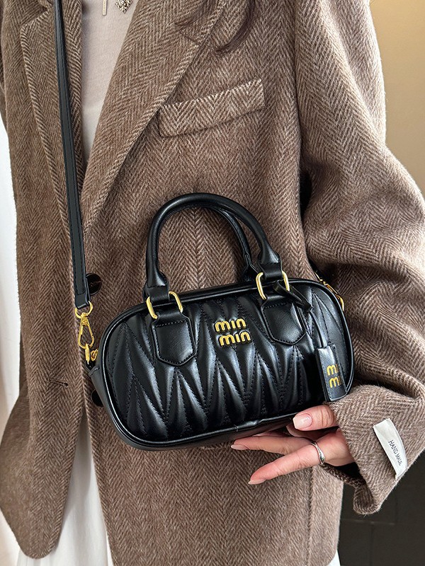Bolso de mujer transfronterizo nuevo nicho coreano bolso de mano plegado Boston exquisito lujoso, ligero y versátil bolso de hombro.