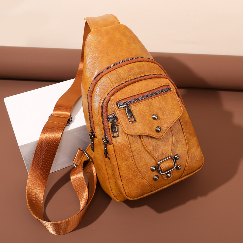 Bolsa de pecho de las mujeres Nueva PU de cuero suave con textura bolsa de mensajero transfronteriza de gran capacidad simple retro bolsa de hombro bolsa de viaje
