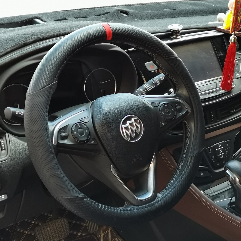 Car steering wheel cover carbon fiber leather steering wheel cover a generation of Four Seasons car handle cover