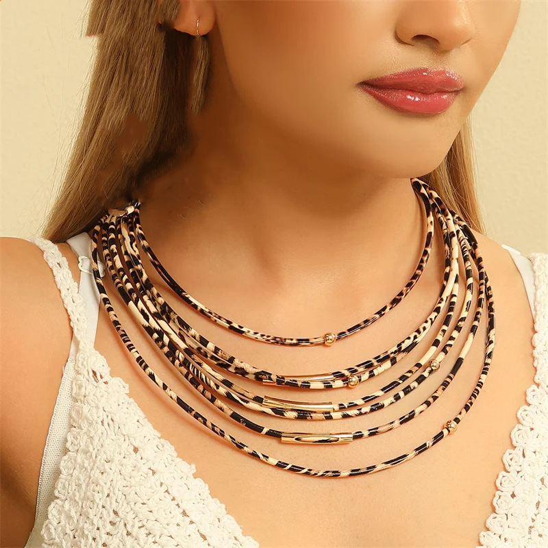 豹纹皮绳绕线项链磁铁扣多层亮珠锁骨颈链跨境饰品necklace
