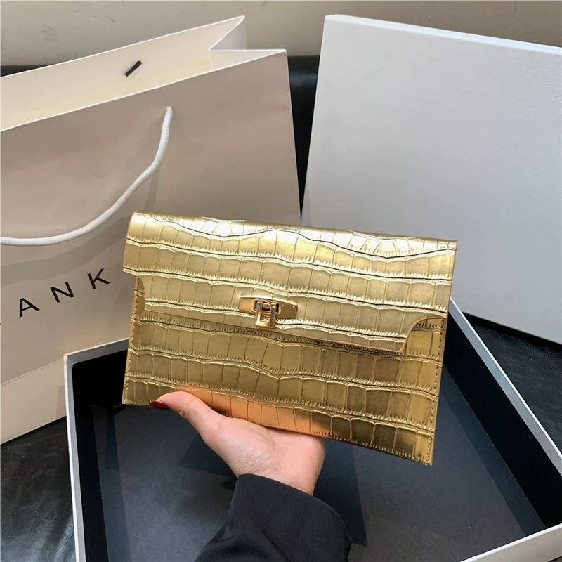 Зимняя модная сумка через плечо trendy дизайн, 2023, городской стиль, западный стиль, принт под крокодила