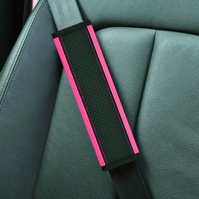 cross-border hot-selling fiber leather embossed – Seat belt shoulder pad - dd-rhombus-shoulder-pads-single-black-and-pink-24cm