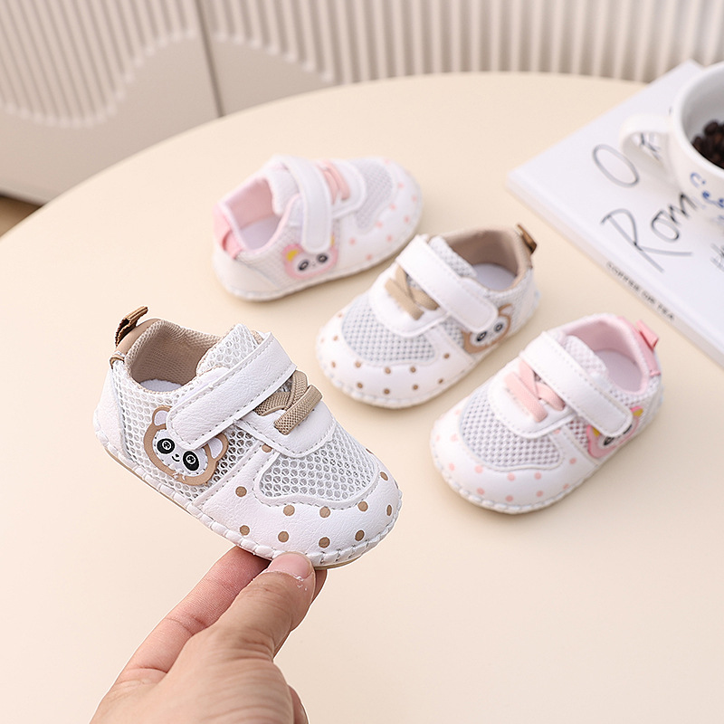 A generation of summer 0-1 and a half years old male baby soft-soled toddler shoes breathable mesh shoes 6-9 months female baby sandals