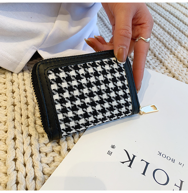 Korean Version Small Wallet Short Paragraph Simple Houndstooth Small Wallet Retro Folding Coin Purse display picture 2