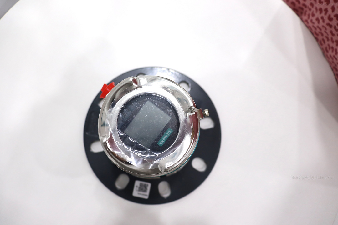 西门子雷达物位计SITRANS LR560 78 GHz FMCW 液位测量变换器