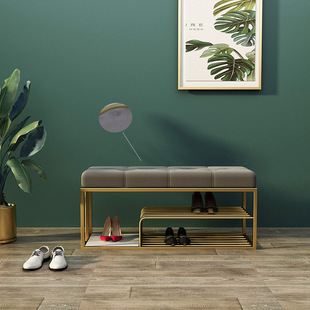 �QЬ�ʼ����T�ڱ��W�p�ݴ�Ь��һ�wЬ����βС���ͳ�խ����L�l��