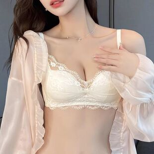 �Ըм�������ŮʿС�ؾ۔n�@���ٽz�ո�����´��{������Ů������