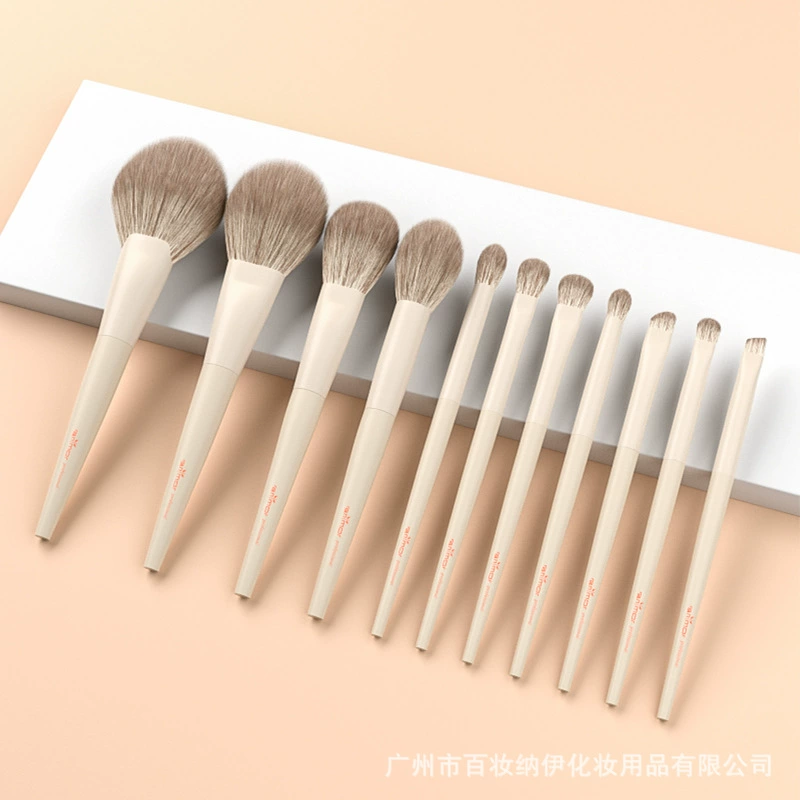 Brush, direct factory sales, 11 pieces