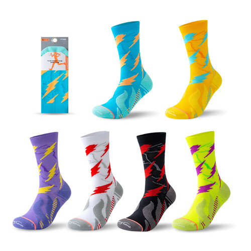 Sport'sHouse women's mid-length trendy non-slip towel bottom skateboard socks factory direct sales
