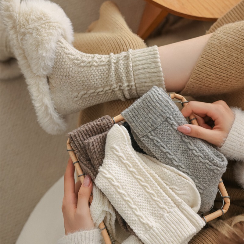 Korean Style Winter Socks Ins Style Classic Solid Color Twist Wool Socks Women's Mid-length Socks Fashionable Warm Women's Socks Korean Style Winter Socks Ins Style Classic Solid Color Twist Wool Socks Women's Mid-length Socks Fashionable Warm Women's Socks