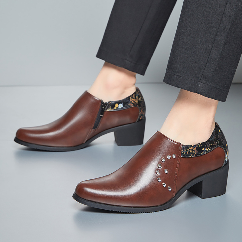 Zapatos de hombre de tacón alto con ramas de flores de estilo chino de gran tamaño transfronterizo 2025 primavera y otoño nuevos zapatos cubanos con remaches de moda europea y americana para hombres