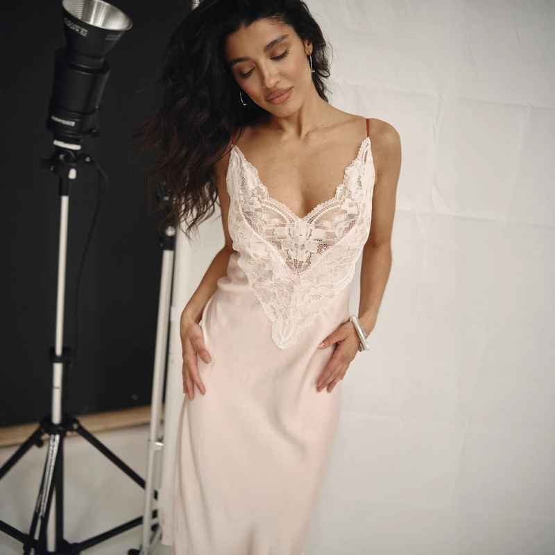 2025 Summer French Light Pink Luxurious Sexy Satin Lace Slip Dress Loungewear Women's Long Dress Summer 2025 Summer French Light Pink Luxurious Sexy Satin Lace Slip Dress Loungewear Women's Long Dress Summer