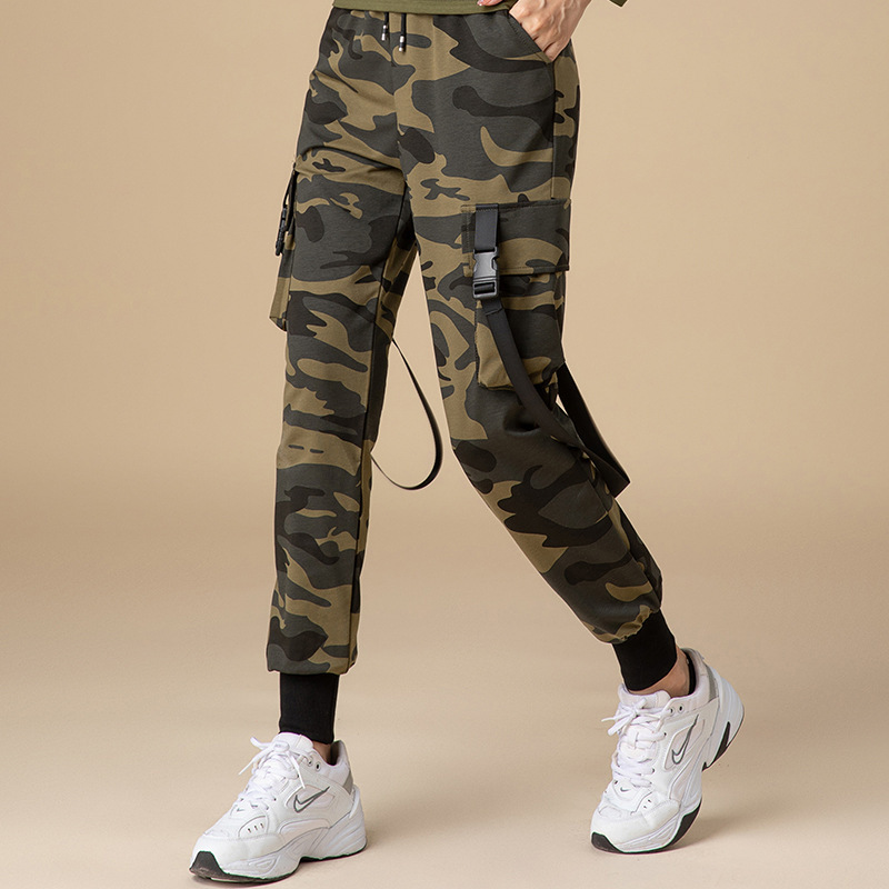 Calça camuflada verde / M