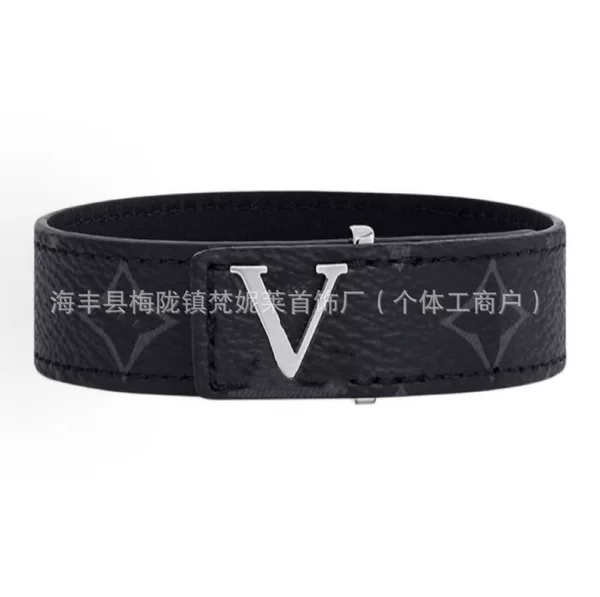 Donkey Home European and American Leather Rope Clover Print High-Quality Leather Rope Men's Bracelet Presbyopic Bracelet Foreign Trade Cross-Border Wholesale