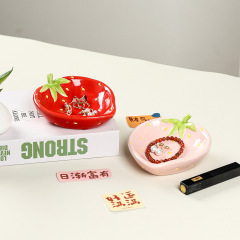 陶瓷草莓入户玄关钥匙收纳摆件创意多功能化妆台首饰收纳盘装饰品