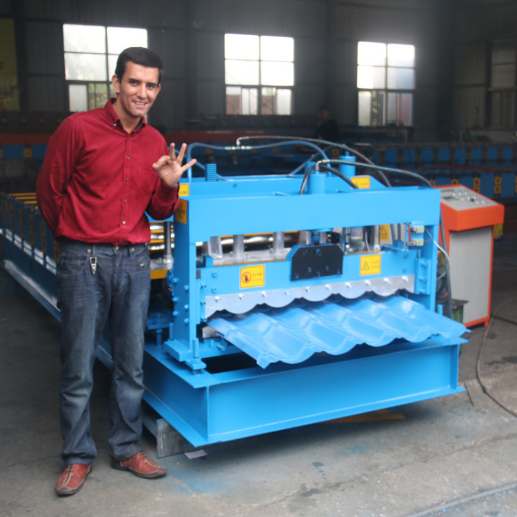 828仿古琉璃瓦成型压瓦机彩钢板设备 全自动琉璃瓦彩钢压瓦机械