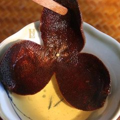 Xinhui aged tangerine peel ten years twenty years old tangerine peel orange peel steep tea steep water tangerine peel 250g canned gift