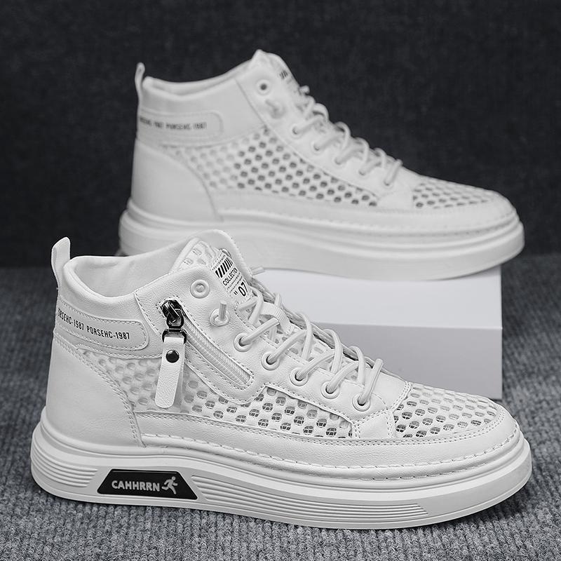 Una pieza de sonido tembloroso promueve la red de zapatos de skate de alta altura huecos transpirables, zapatos de moda de estudiantes casuales de red para hombres.