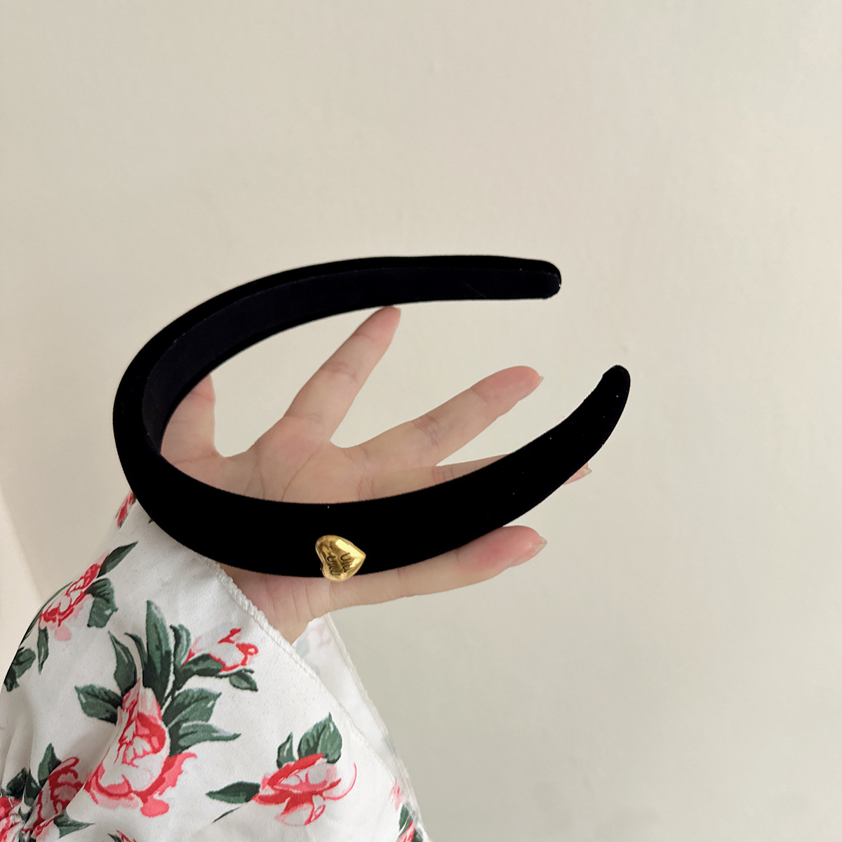Chanel estilo retro simple flor negro diadema de viaje accesorios para el cabello de la diadema de moda elegante para mujer del todo fósforo de las mujeres